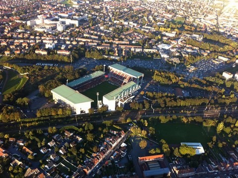 Stade Bollaert du RC Lens - magiC balloOns 